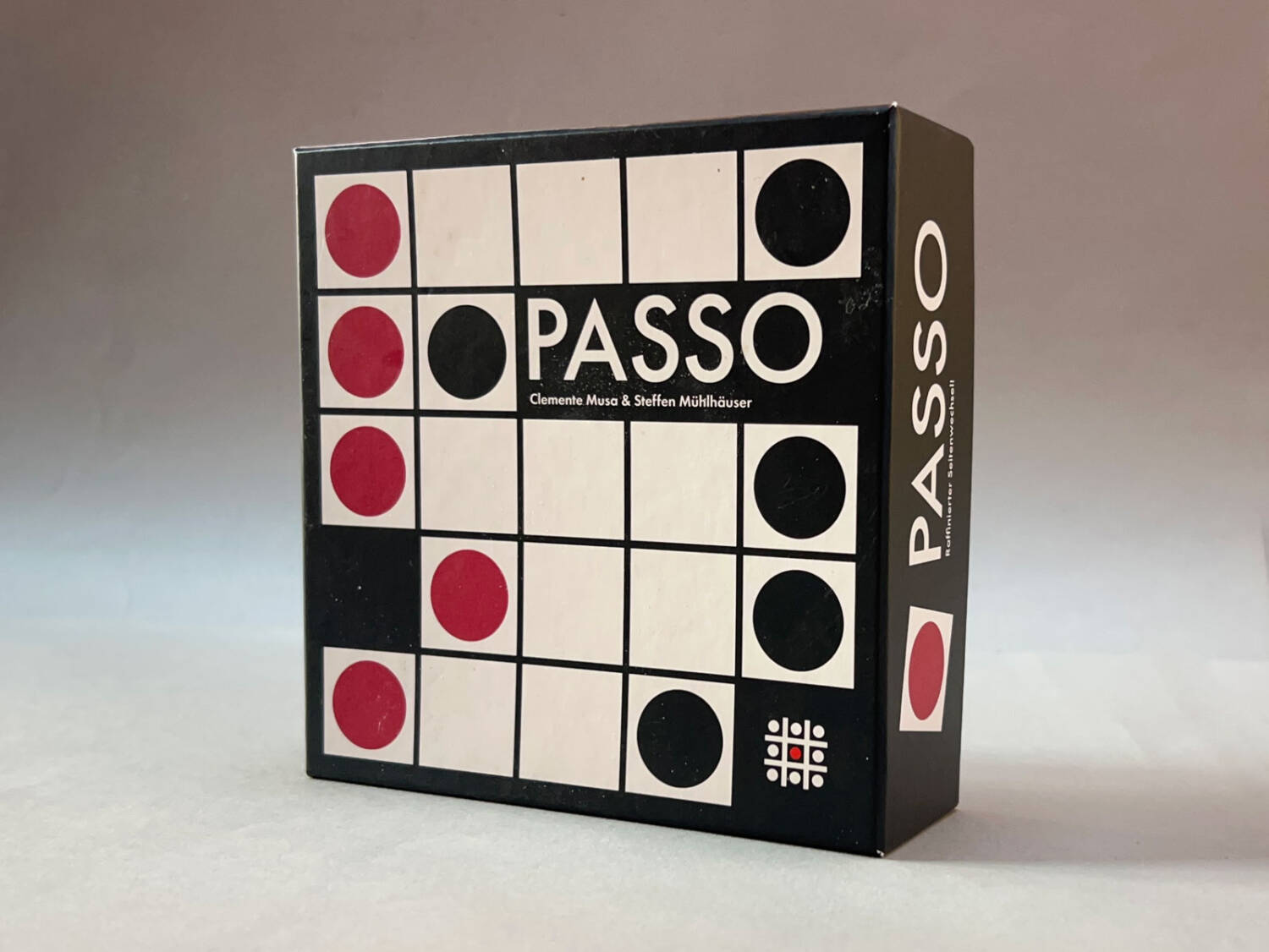 Passo: The Box